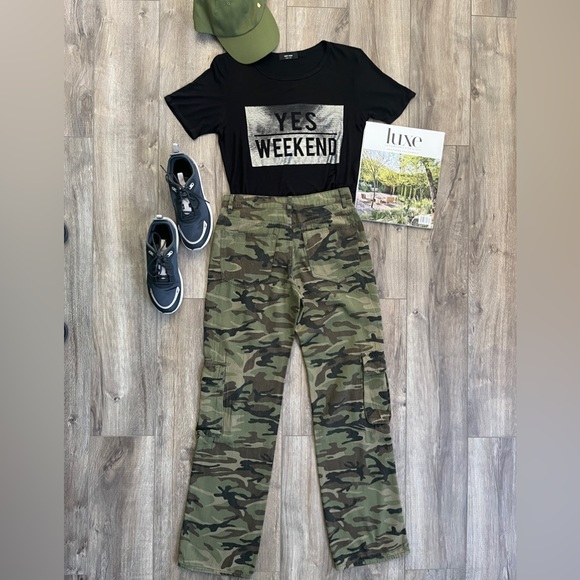 NWOT Super Cool Camo Cargo Pants - Picture 2 of 4